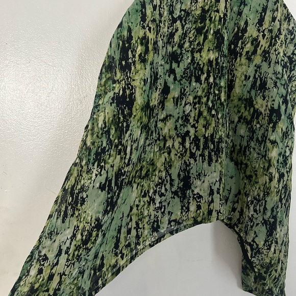 BCBGMaxazria XS 100% Silk Lined Asymmetric - Picture 4 of 7